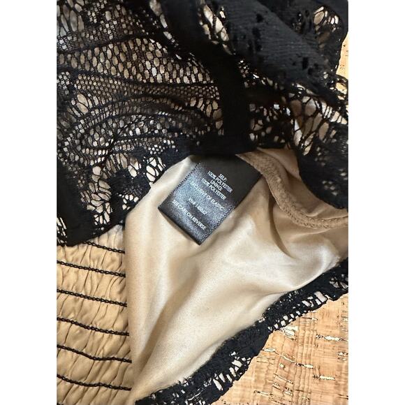 Torrid Women’s Solid Black Lace Caged Tank Top Size 2 (2X) - Picture 6 of 9